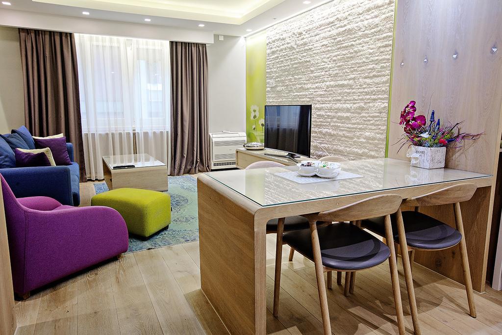 City Center Apartment Sarajevo Accross Bbi Shopping Mall Εξωτερικό φωτογραφία